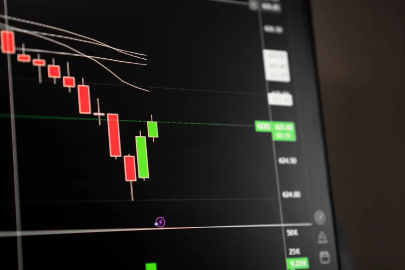 Performing Green: Why the ESG Return Premium Is Smaller Than UK Boardrooms Believe